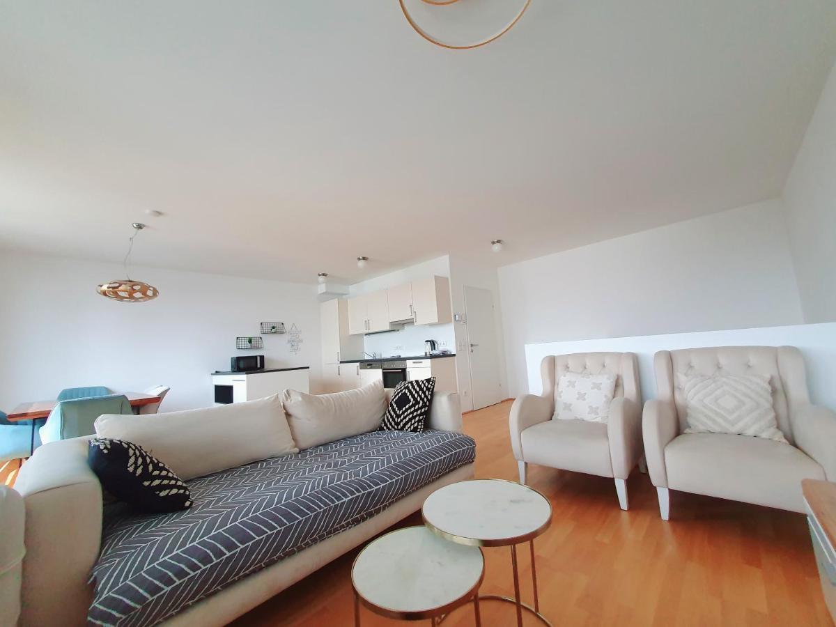 Near Lake Two Bedroom Duplex Apartment Wien Eksteriør bilde